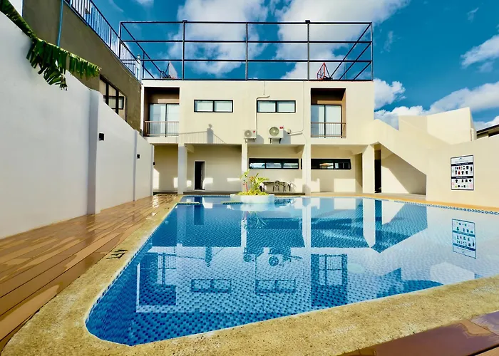 Escape Mactan, With Balcony, Near Airport & Beaches *